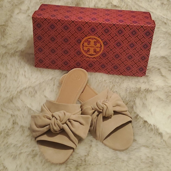 Tory Burch Sandals - Picture 1 of 2